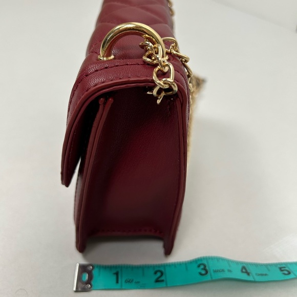 NWT Sugu Burgundy Quilted Mini Bag with Gold Chain - Picture 5 of 9